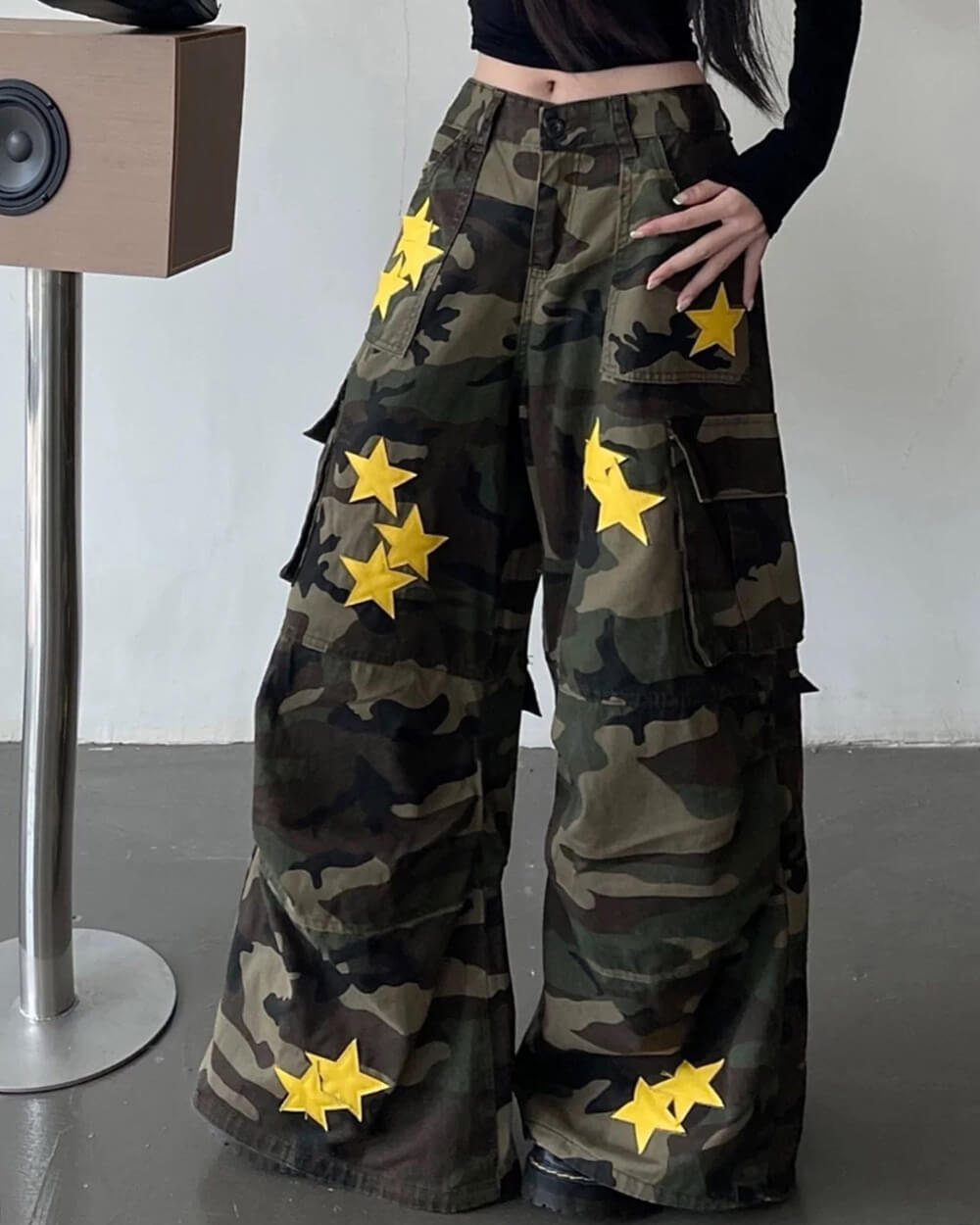 star patch camo cargo pants